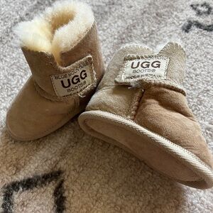 UGG Kids Chestnut Sheepskin Walker Booties